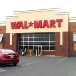 Walmart landover hills - First let me say I do like shopping at Walmart but this 1 is the WORST ever. This is like 5min from home but I would rather travel to Laurel which is like 20-25 without traffic. I